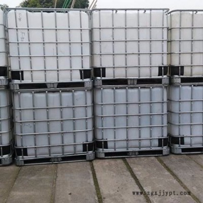 1000L噸桶清洗出售，泓泰1000升鐵架方桶清洗統(tǒng)一成色就成新