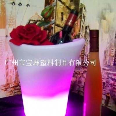 滾塑LED發(fā)光家具發(fā)光酒桶酒吧桌圓柱桌子圓柱酒會(huì)桌