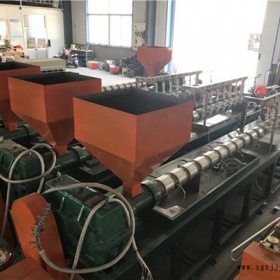 75型水果網套機-四川水果網套機-龍口云生廠家批發(查看)