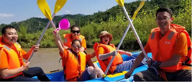 走進(jìn)太行山，親水愛自然