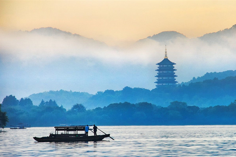 報(bào)考中國(guó)地質(zhì)大學(xué)（北京）網(wǎng)絡(luò)教育的學(xué)費(fèi)是多少？