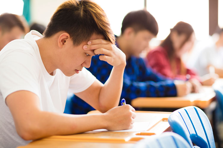 網(wǎng)絡教育文憑可考證嗎？